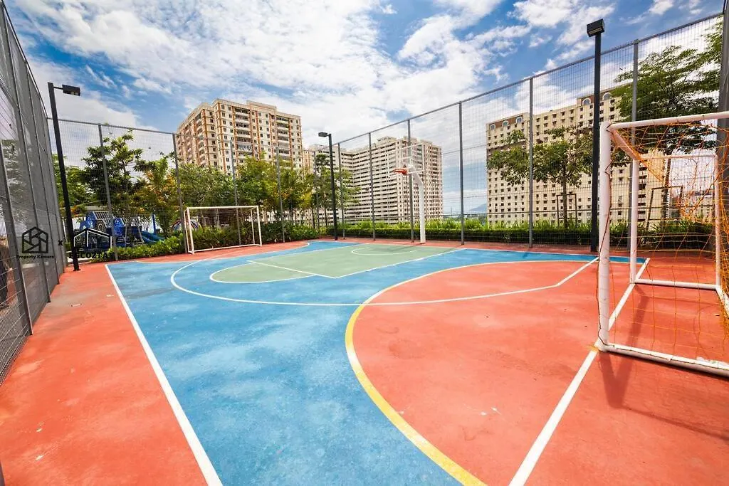 Ua26 #2Br Family Staycation Jelutong Ma­lay­sia